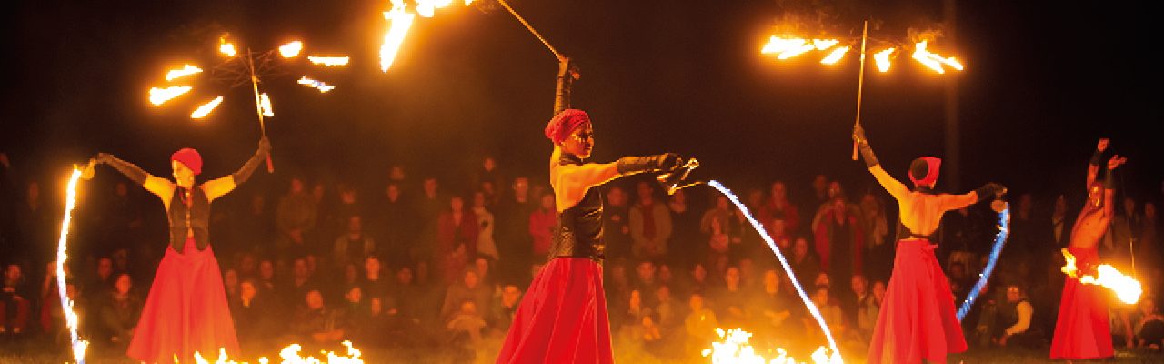 Tollwood Winterfestival 2022 Feuershows La Salamandre Peplum C Jean Charles Sexe