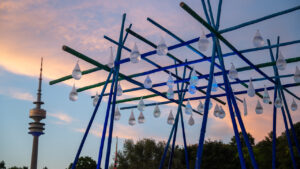 Wassertempel Kunst auf Tollwood