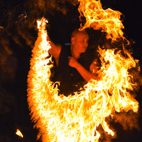Tw.Wi25.Faszination.Feuershow Feuershowplatz Foto DerBlitzdings(Volker Schlott)